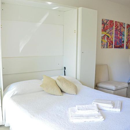 Monoambiente Super Amplio Y Comodo, Ideal Para Explorar La Ciudad Buenos Aires Exterior foto