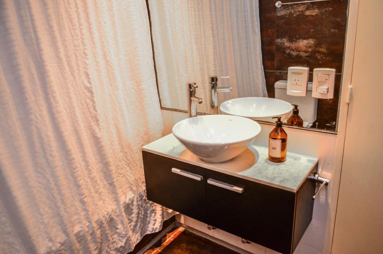 Monoambiente Super Amplio Y Comodo, Ideal Para Explorar La Ciudad Buenos Aires Exterior foto